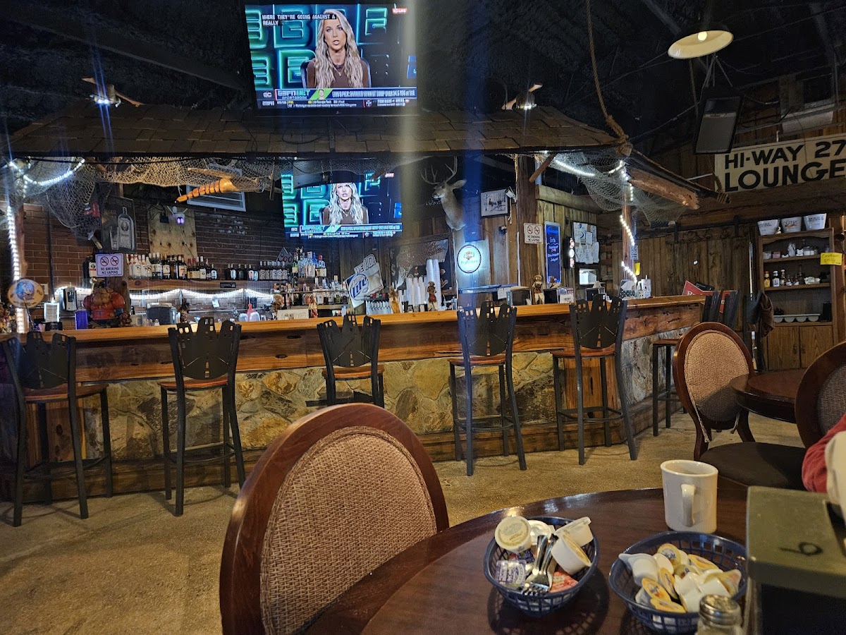 Holton Still Sports Bar & Grill